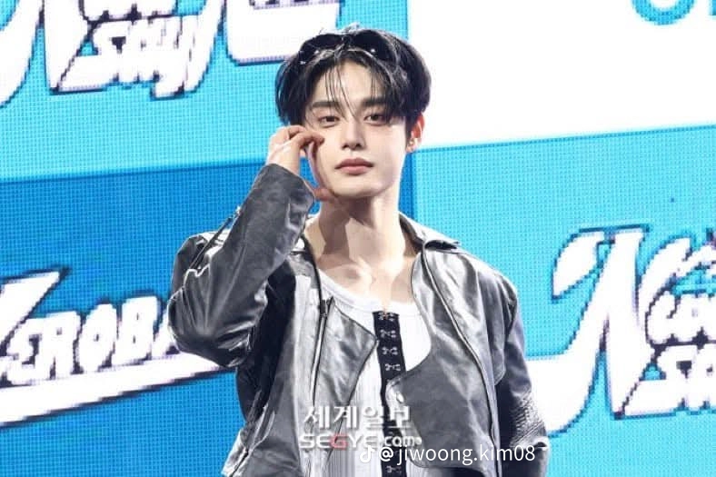 Latest photo of Kim Jiwoong (ZEROBASEONE)