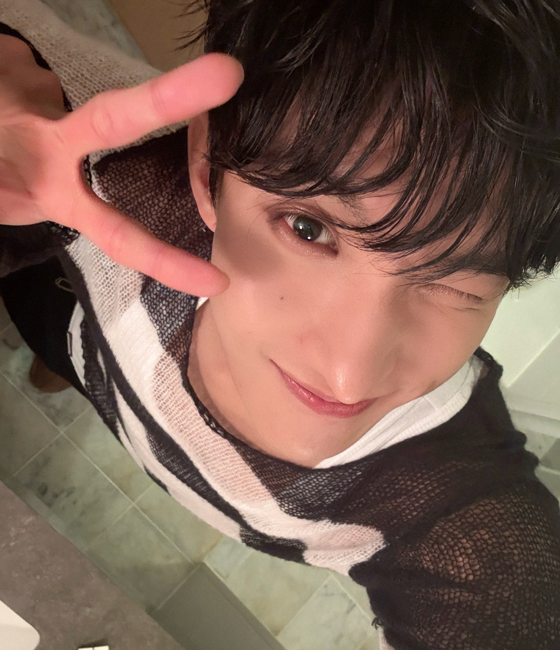 Latest photo of DK (SEVENTEEN)