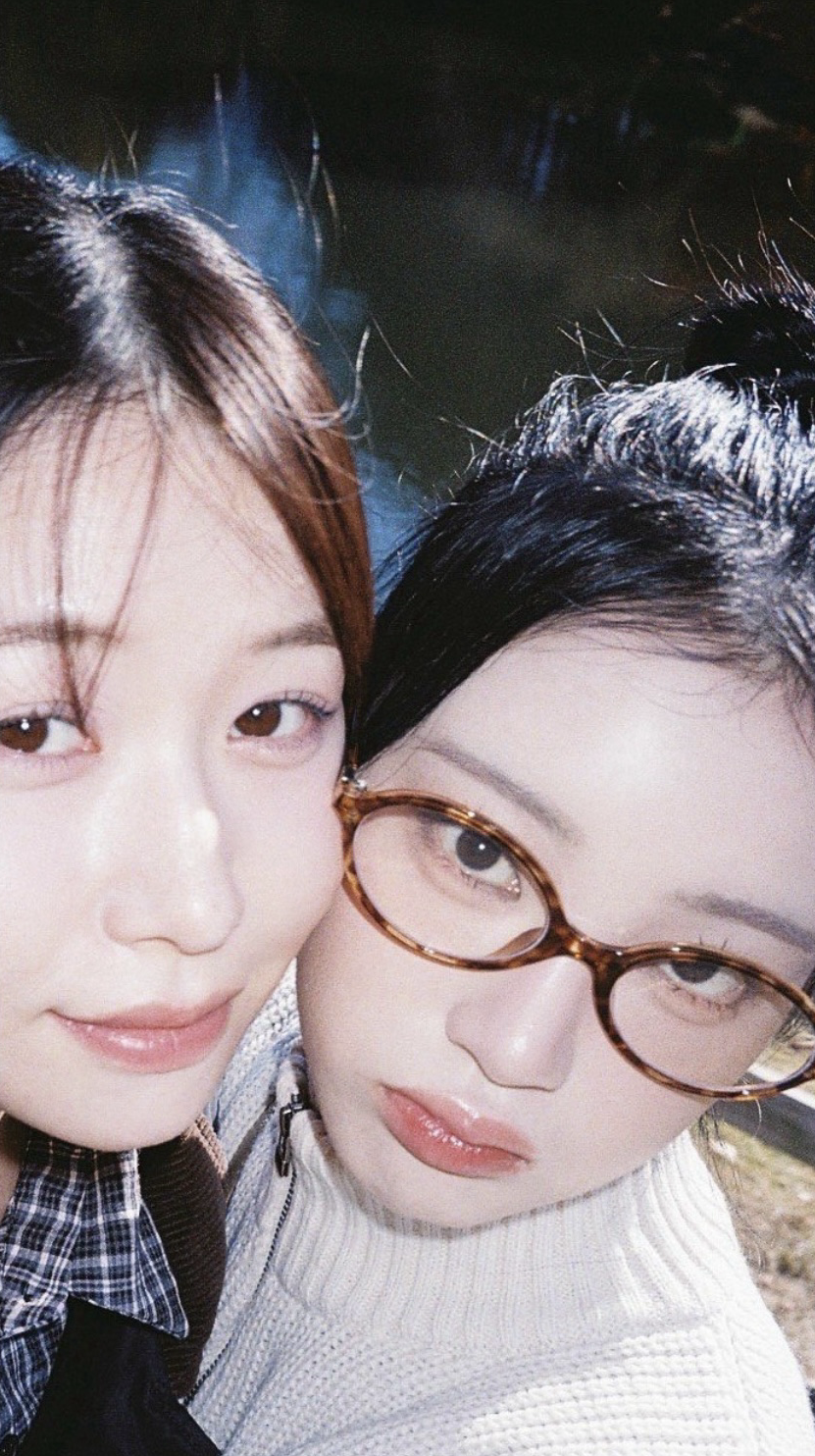 Recent activity shot of Kasahara Momona (ME:I)