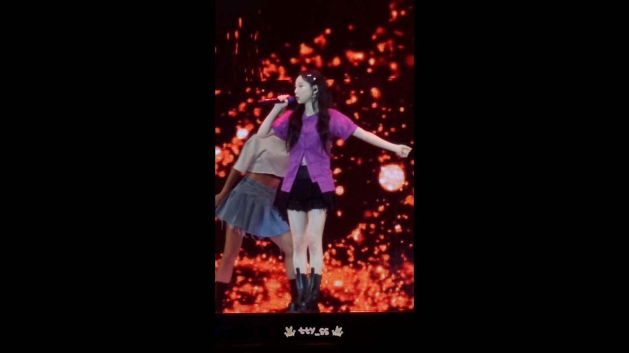 Behind-the-scenes cut of Taeyeon (Girls' Generation)