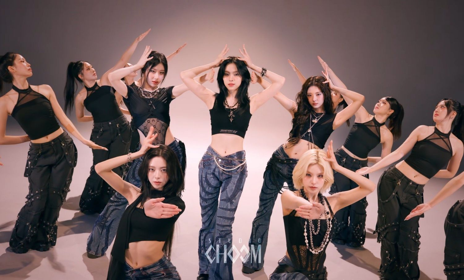 ITZY的最新活動照片