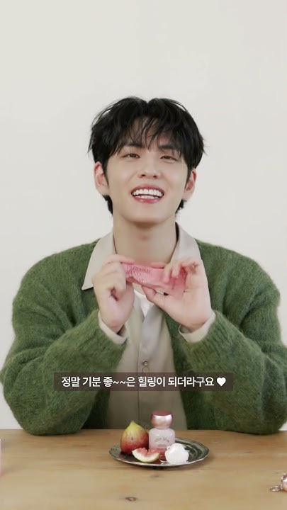 元弼 (DAY6)的最新照片