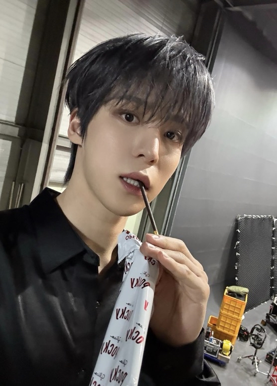 Recent activity shot of Yunho (ATEEZ)