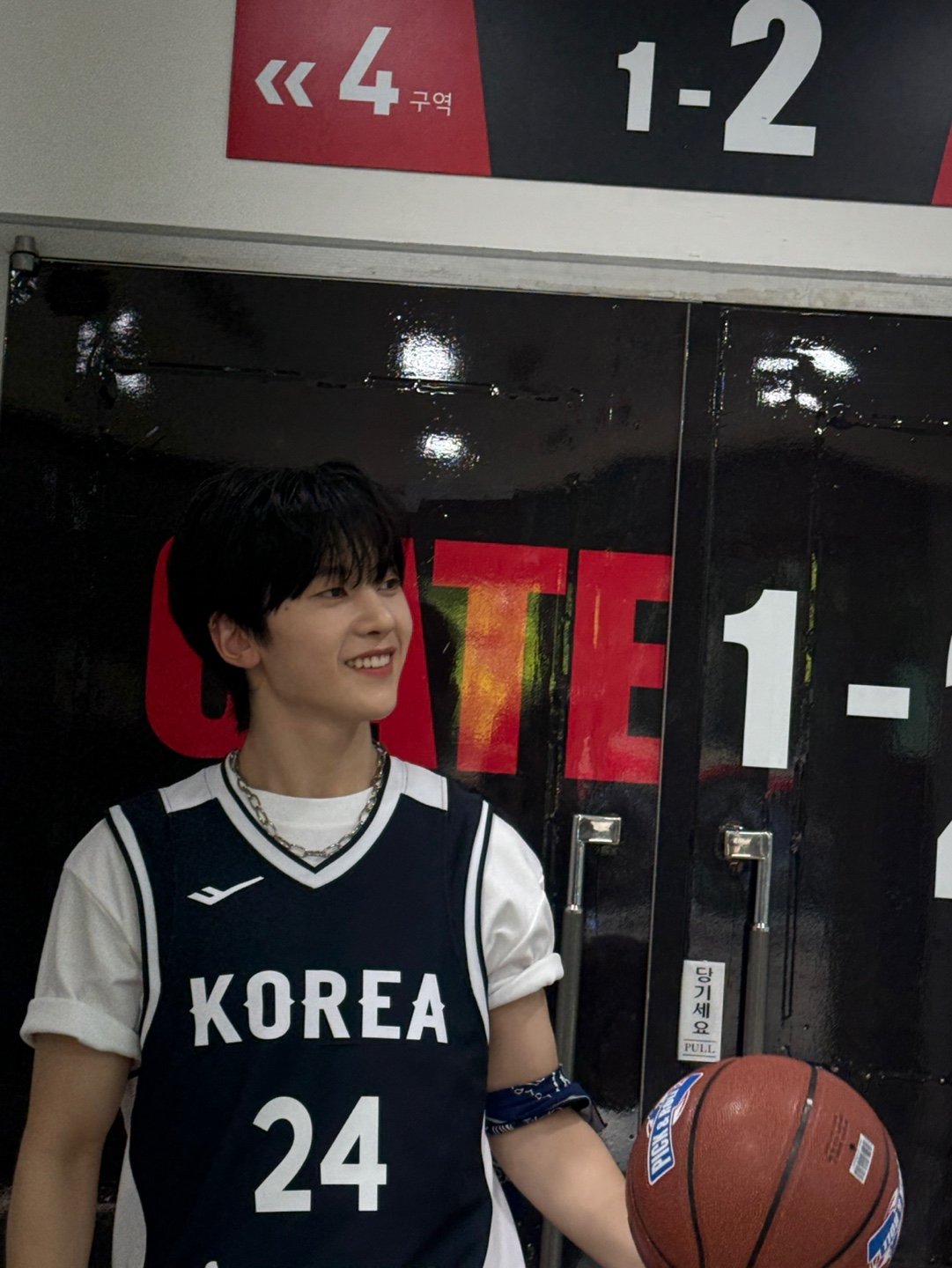 Latest photo of Seok Matthew (ZEROBASEONE)