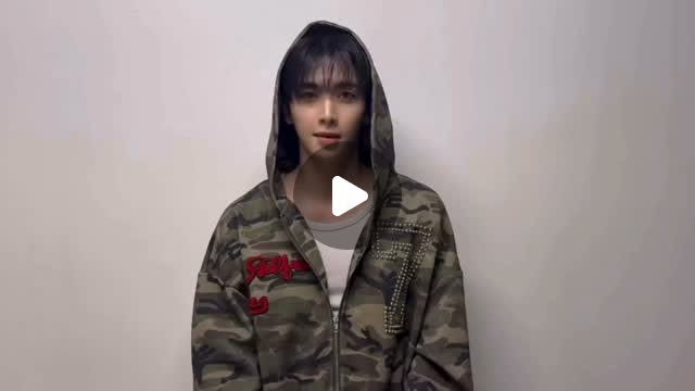 Latest photo of Xiao (UP10TION)