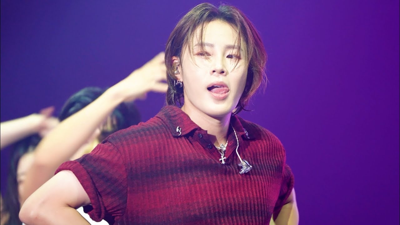 Recent activity shot of Ha Sungwoon