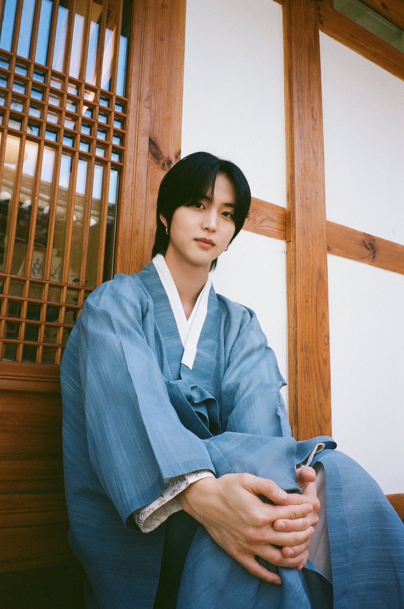 TNX의 비하인드 컷
