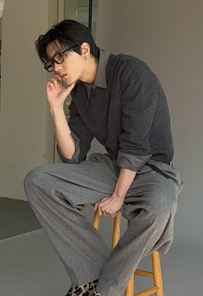 A moment captured by LEEJEONG (WHIB)'s fan