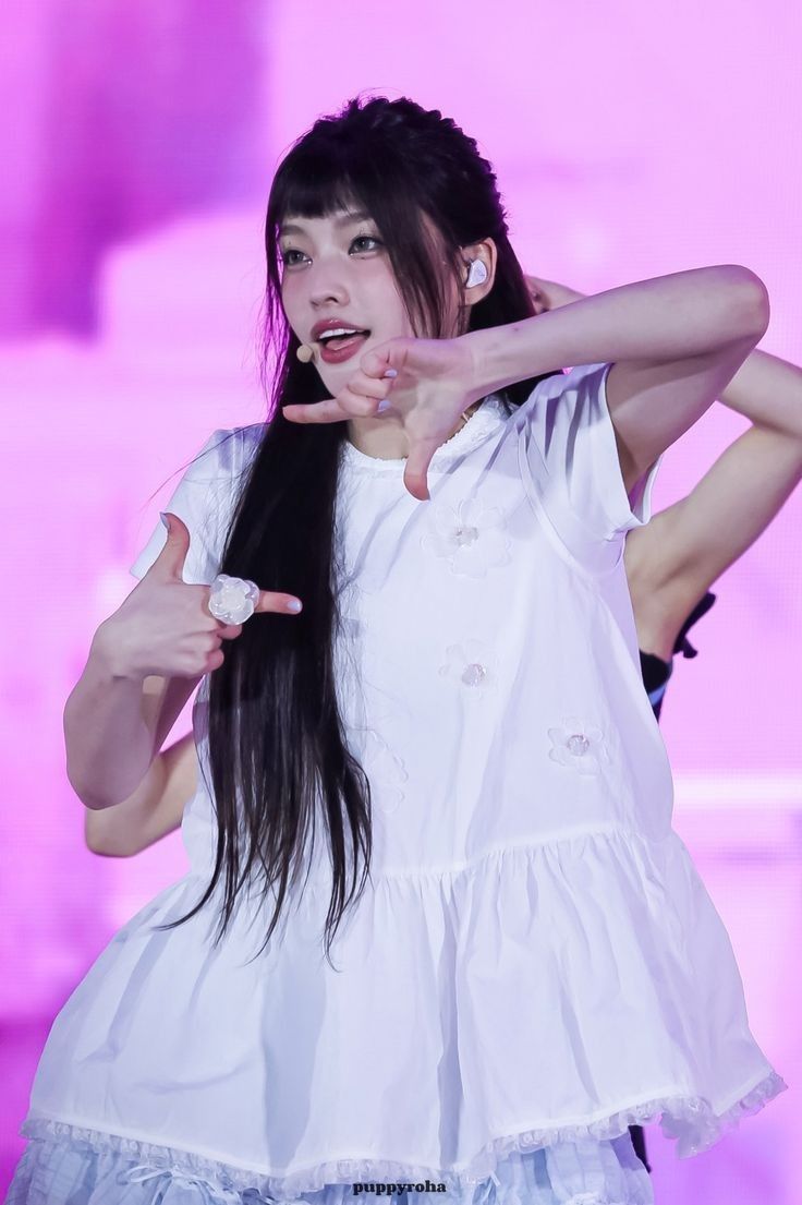 Latest photo of Iroha (ILLIT)