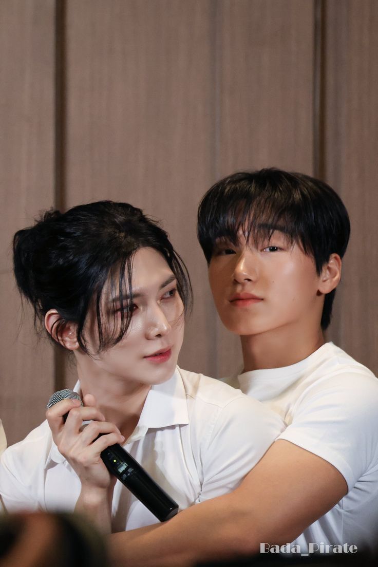 Behind-the-scenes cut of ATEEZ