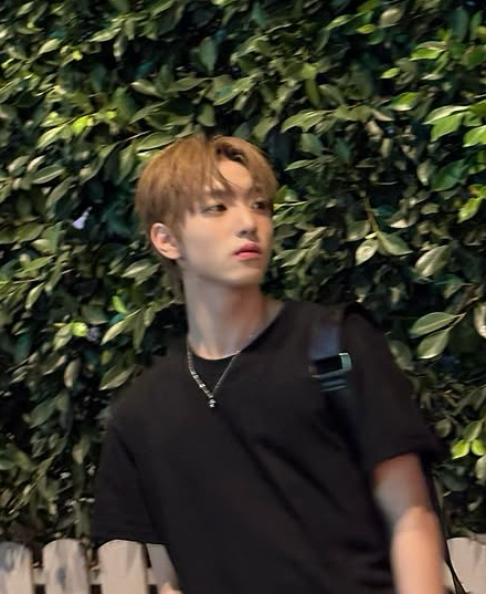 Latest photo of Yujun (Xikers)