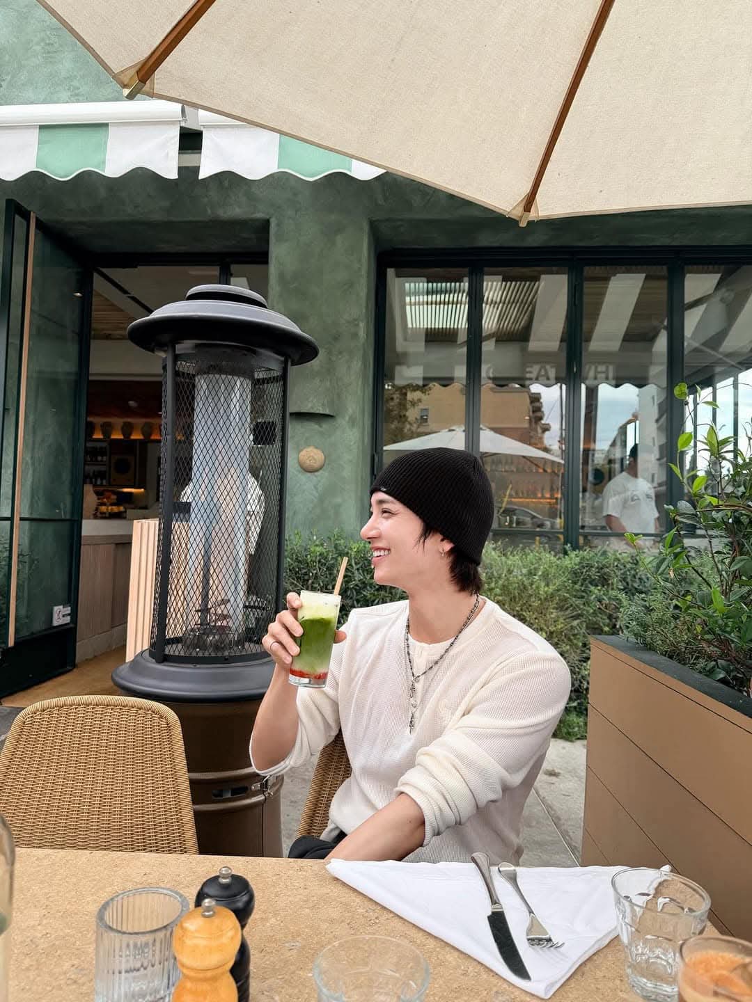 Latest photo of Joshua (SEVENTEEN)