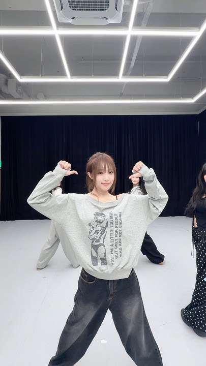 Recent activity shot of Choi Yena