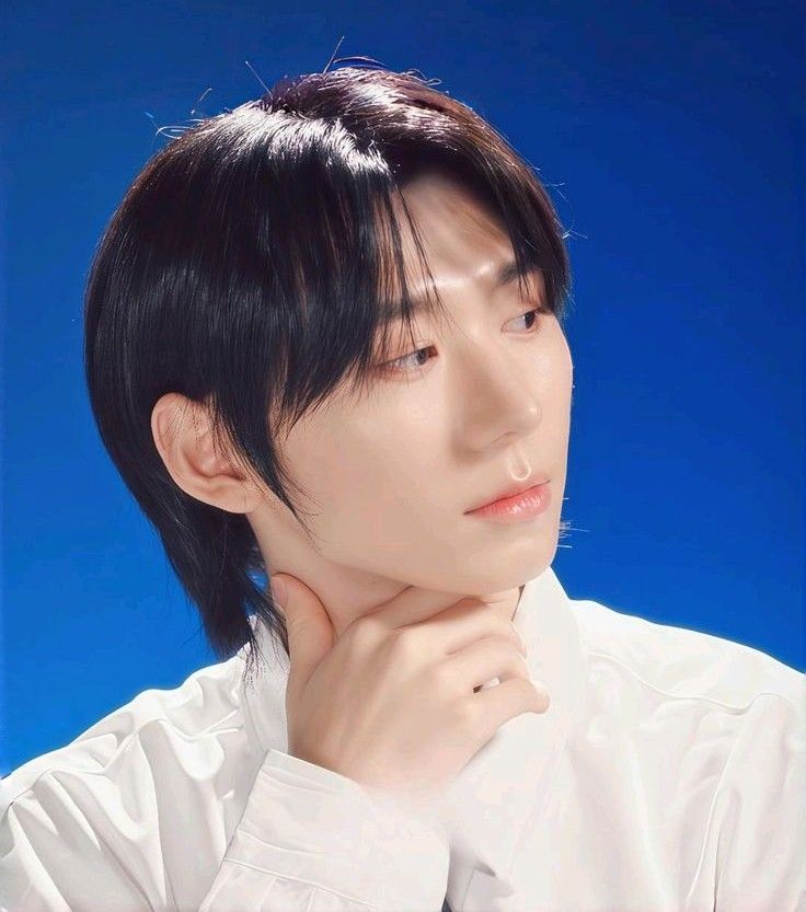 Recent activity shot of Park Han (AHOF)