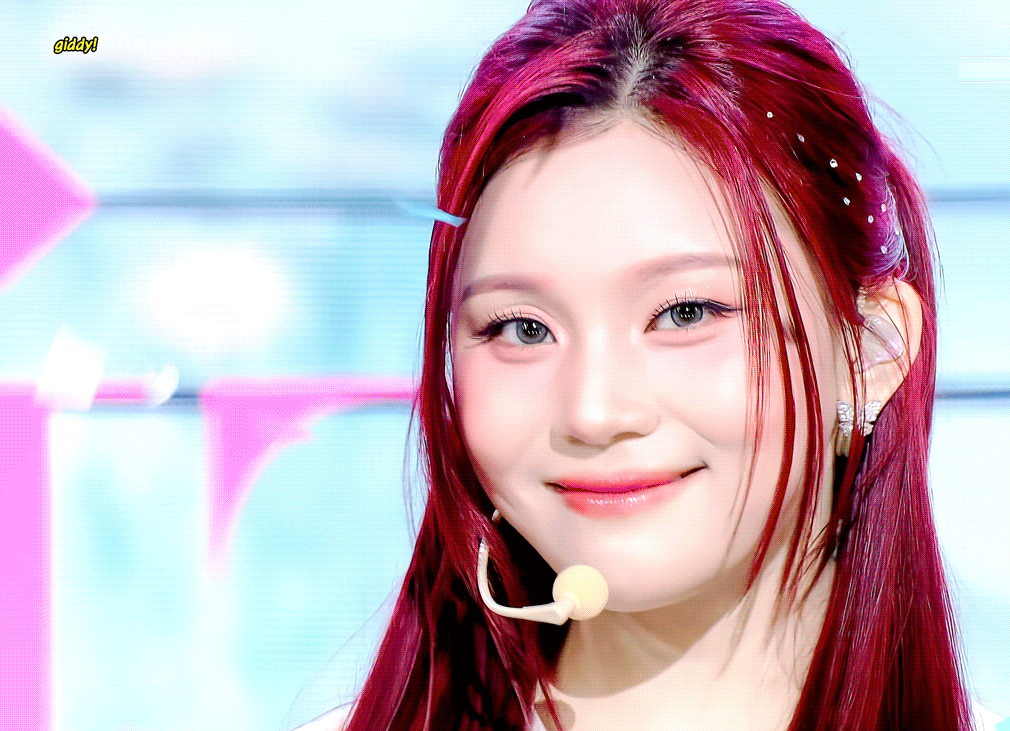 Recent activity shot of Umji (GFRIEND, VIVIZ)