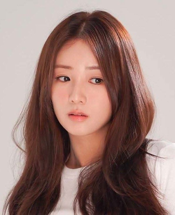 Behind-the-scenes cut of Yoon Bomi (Apink)