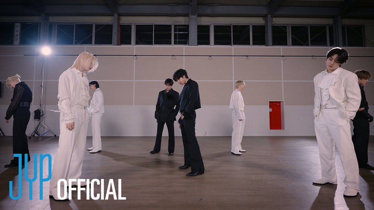 Stray Kids의 비하인드 컷