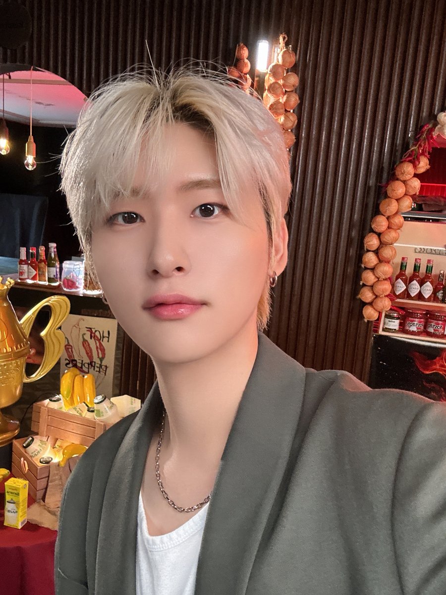 Recent activity shot of CRAVITY