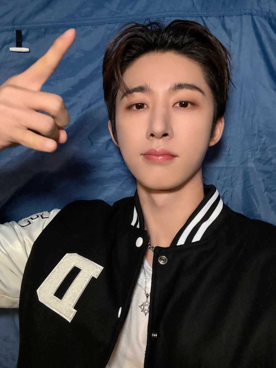 B.I의 최신 사진