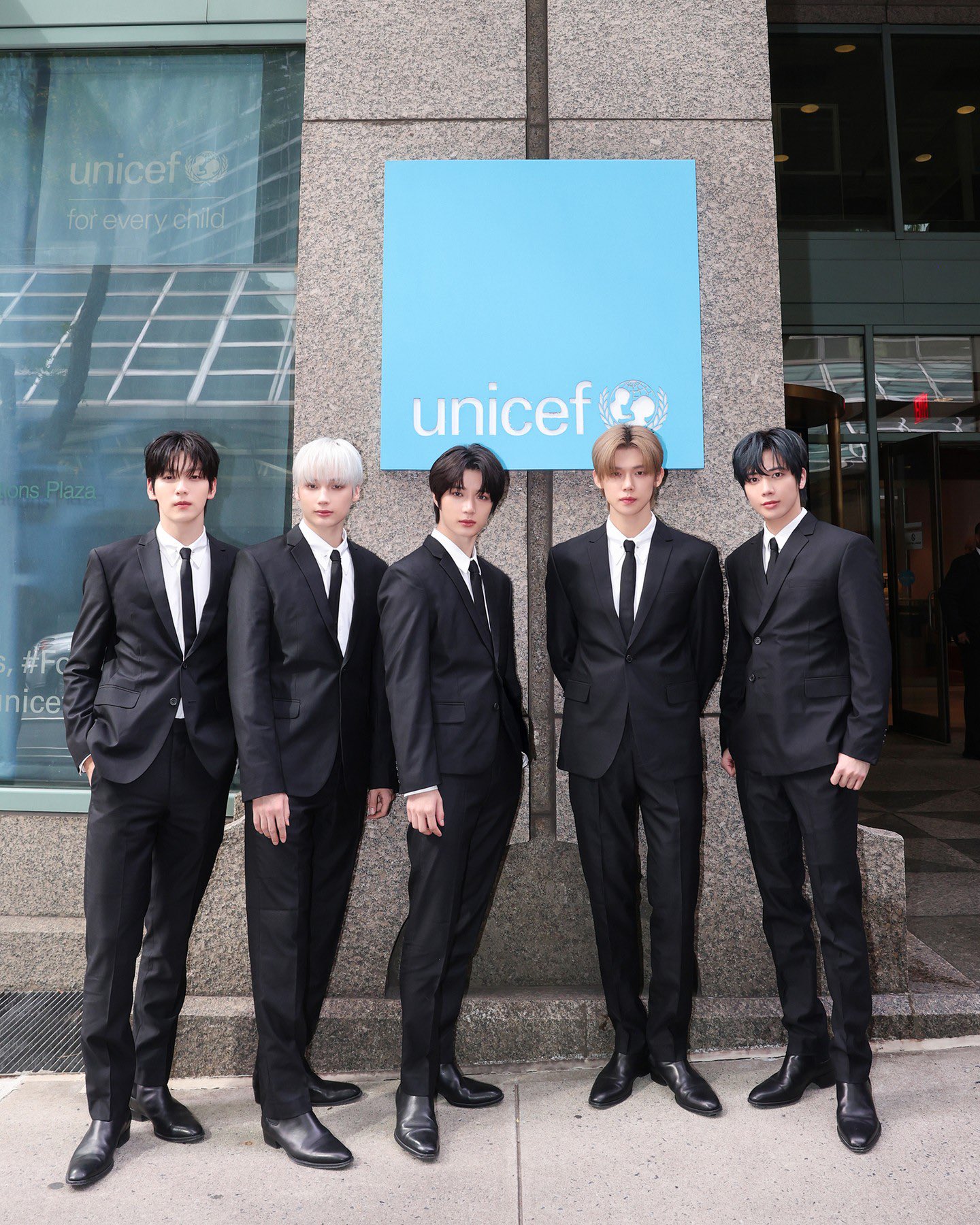 투모로우바이투게더의 최신 사진