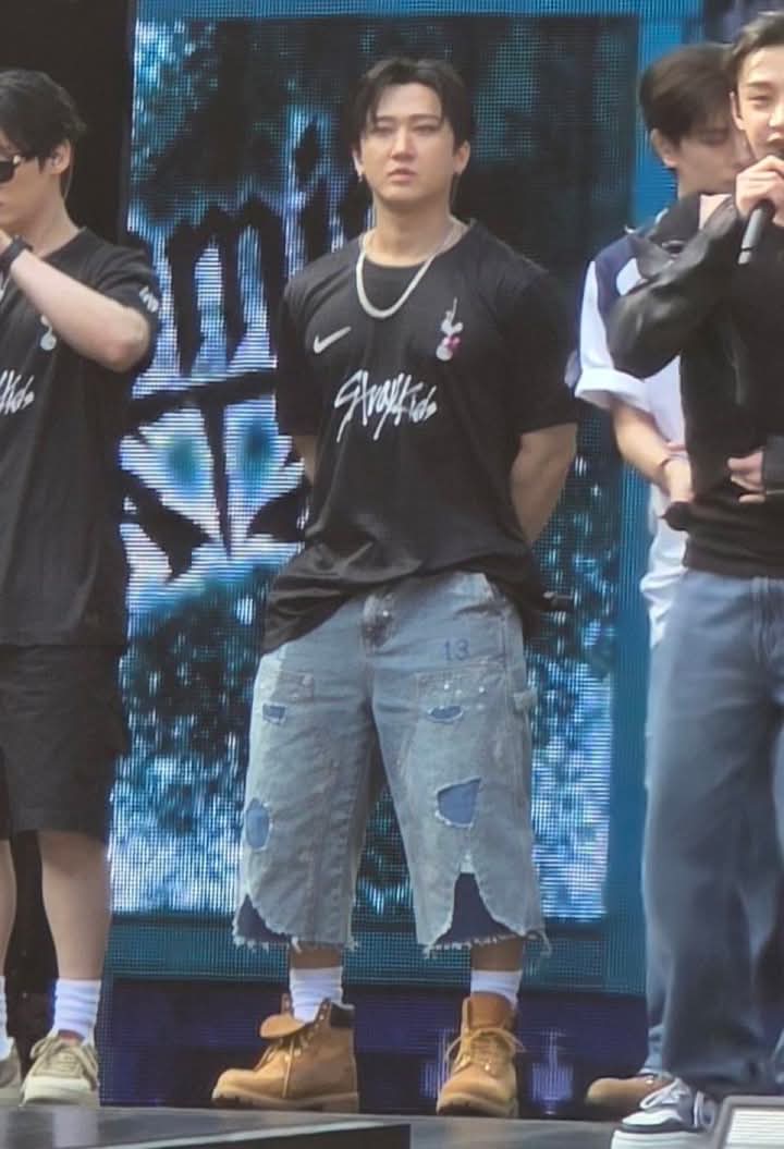 彰彬 (Stray Kids)的最新照片