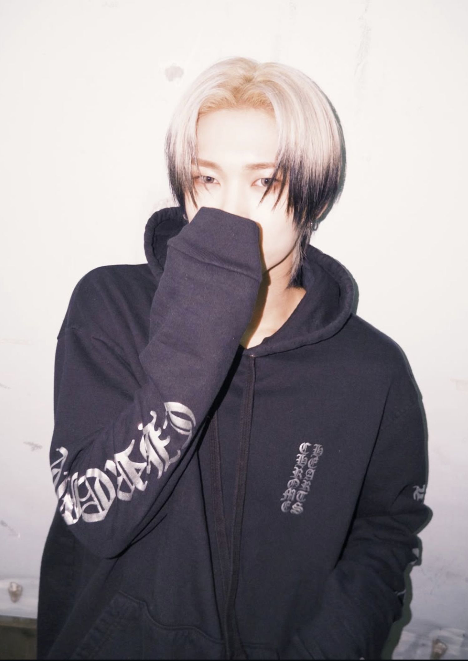 Recent activity shot of Siyun (NOWZ)