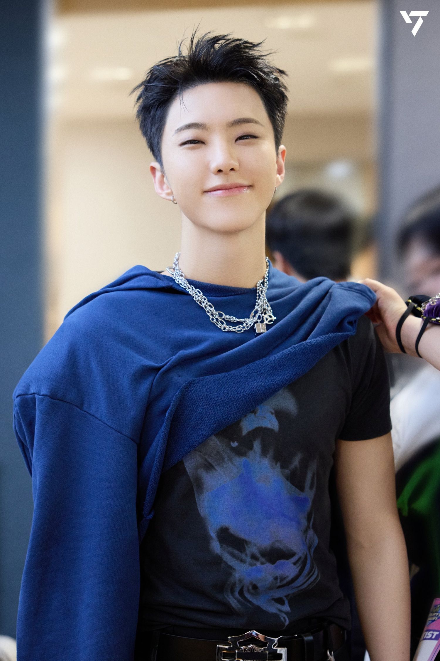 Recent activity shot of Hoshi (SEVENTEEN)