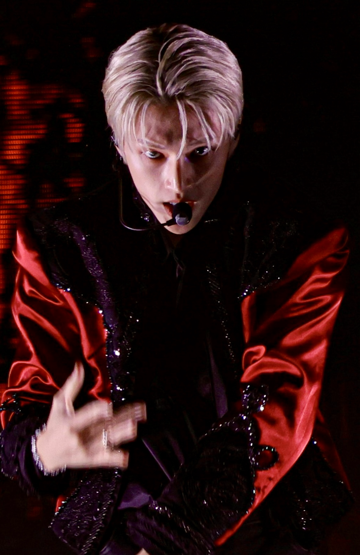 Behind-the-scenes cut of Wooyoung (ATEEZ)