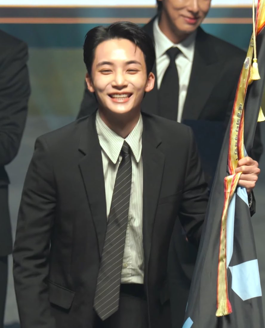 정한 (세븐틴) 최근 활동샷