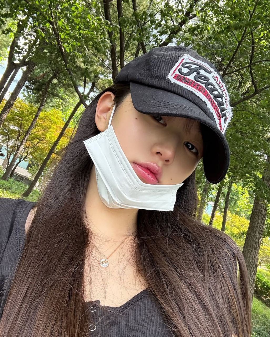 Behind-the-scenes cut of Jang Wonyoung (IVE)