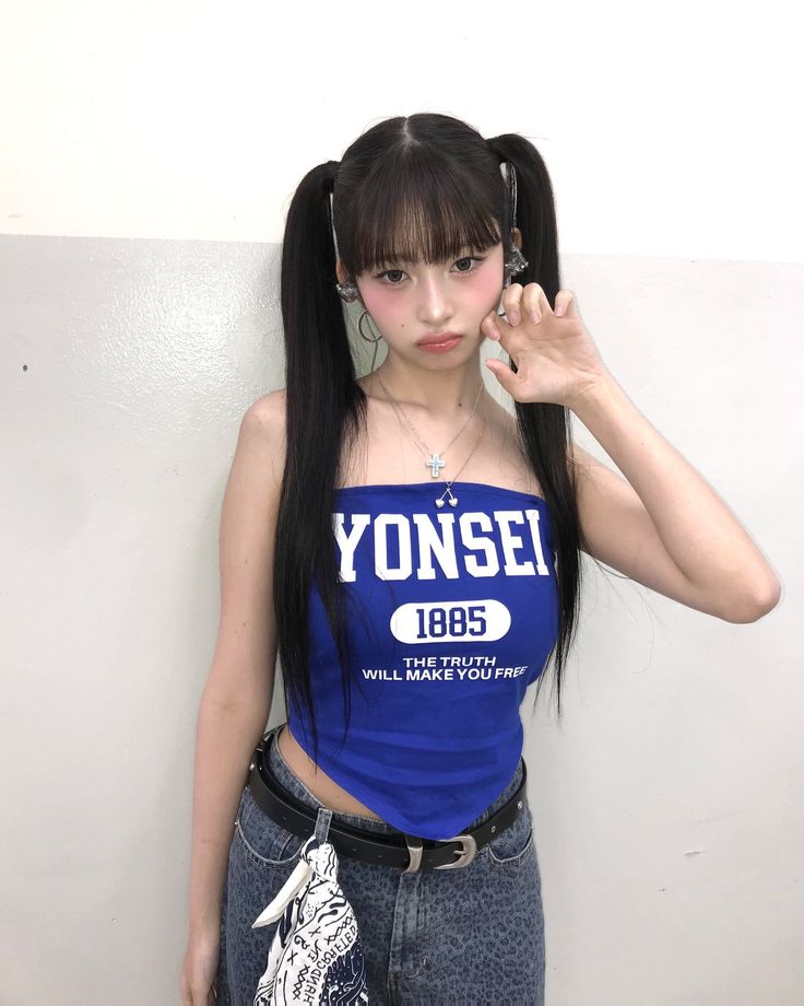 Behind-the-scenes cut of Rei (IVE)