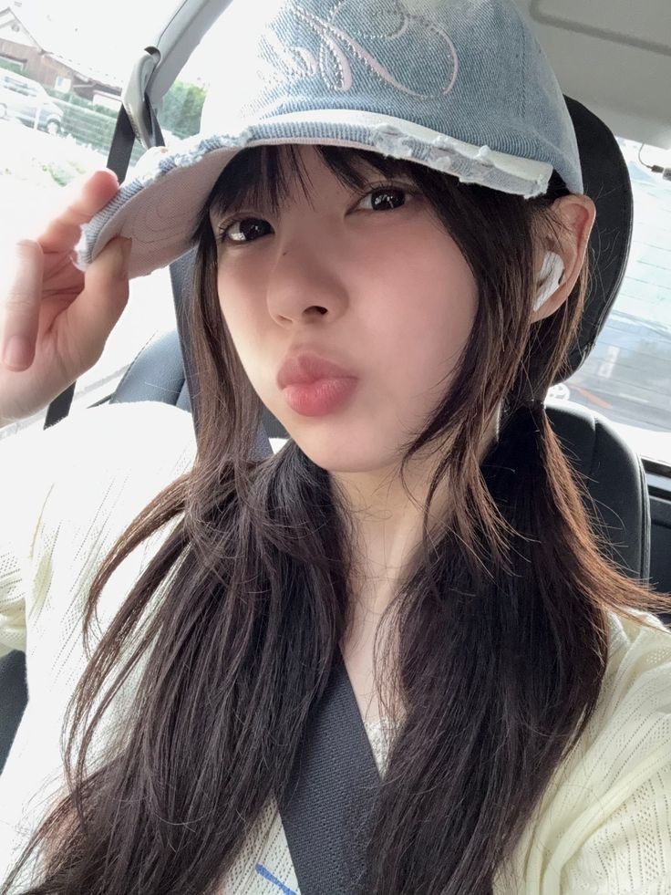 Latest photo of Moka (ILLIT)