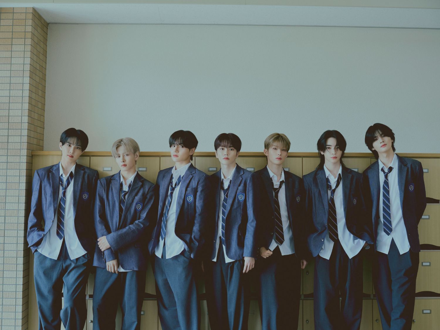 Behind-the-scenes cut of aoen