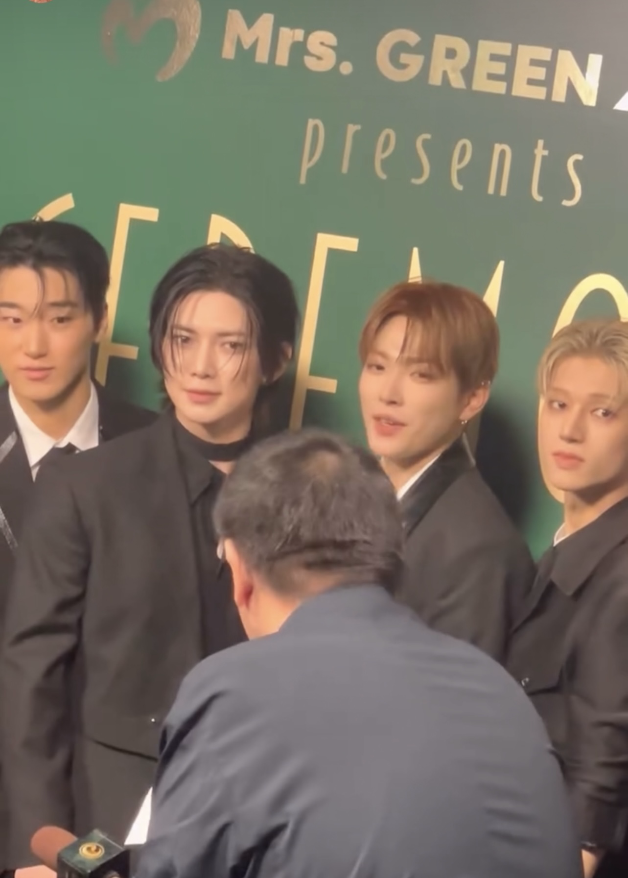 呂尚 (ATEEZ)的最新照片