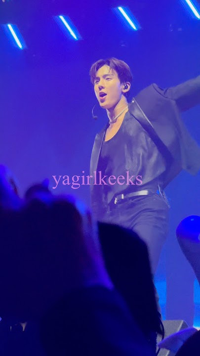 Today's hottest K-pop community feed