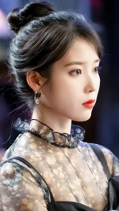 Recent activity shot of IU