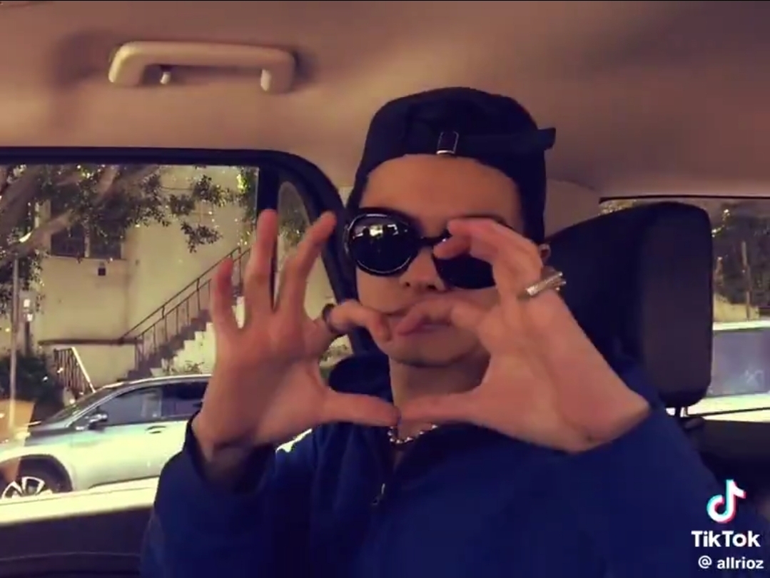 Latest photo of Lee Leo (ALPHA DRIVE ONE)