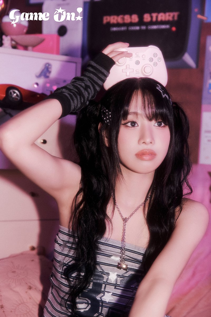 Latest photo of KISS OF LIFE