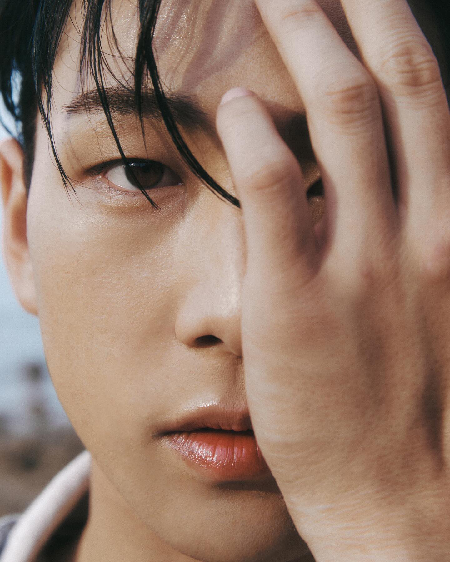 Latest photo of Baekho