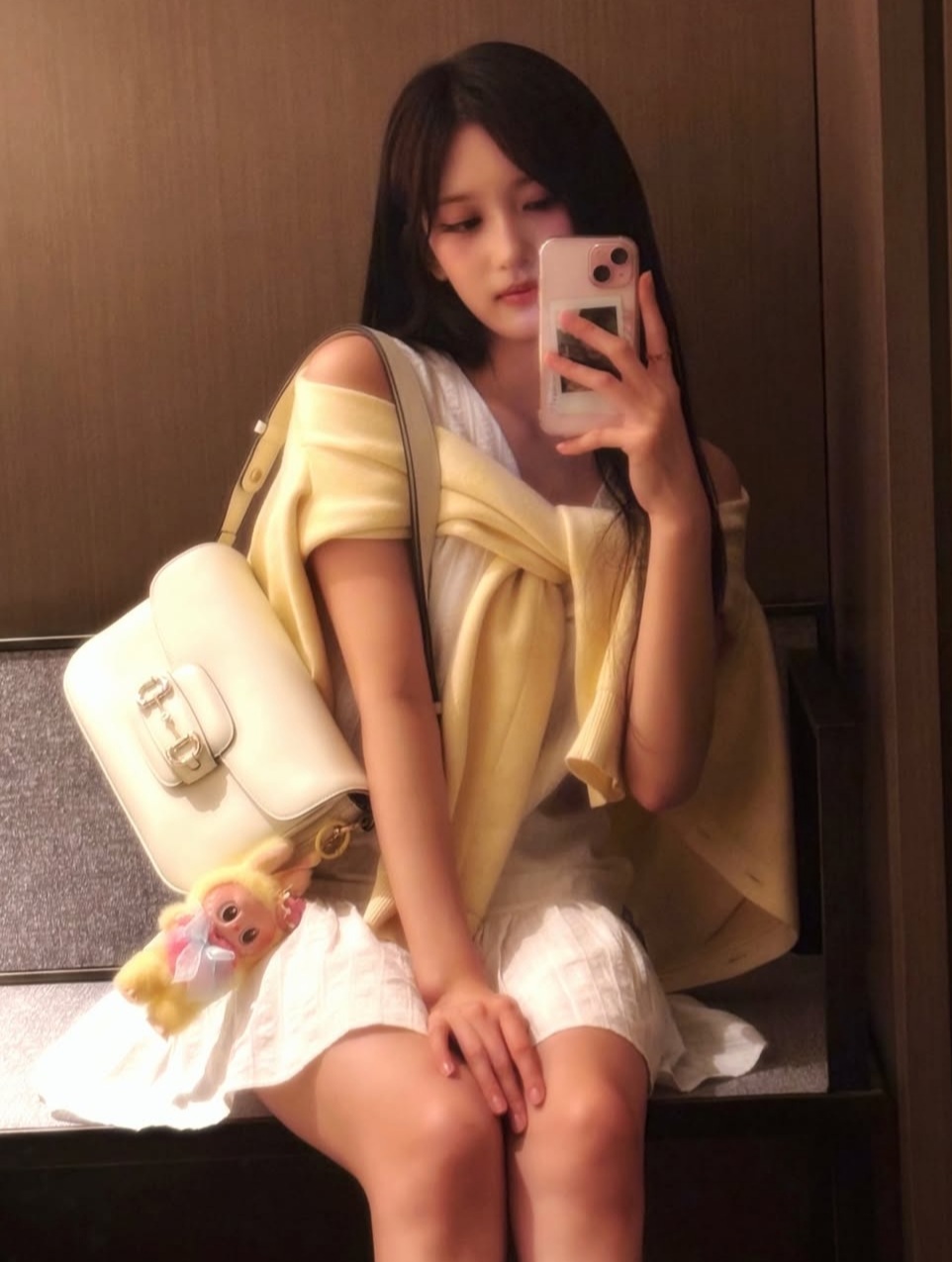Latest photo of Leeseo (IVE)