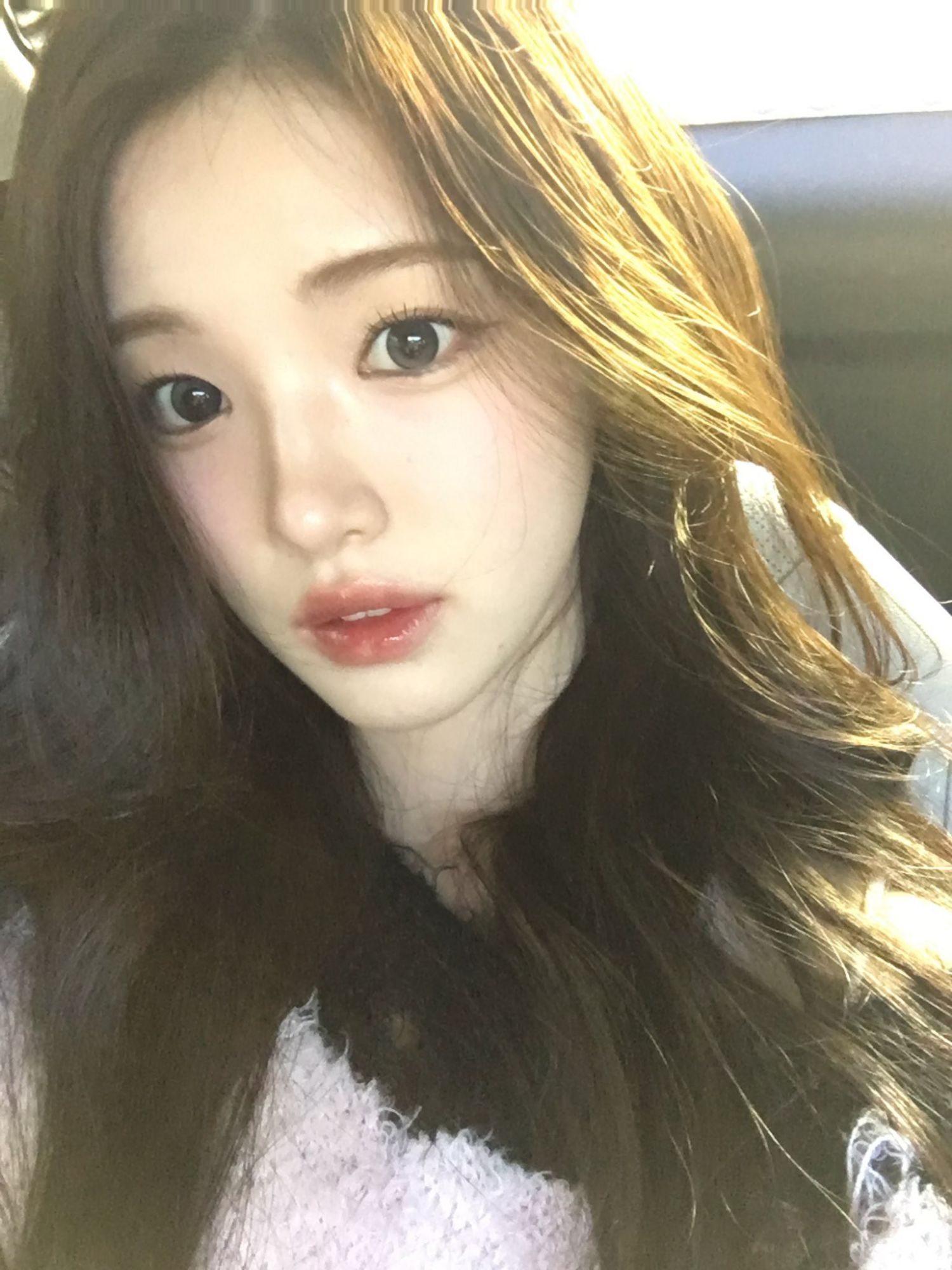 Behind-the-scenes cut of Yuha (Hearts2Hearts)