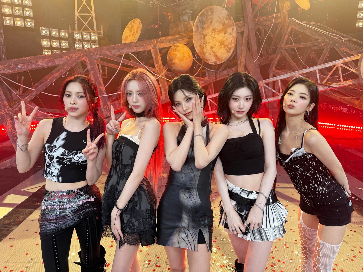 Latest photo of ITZY