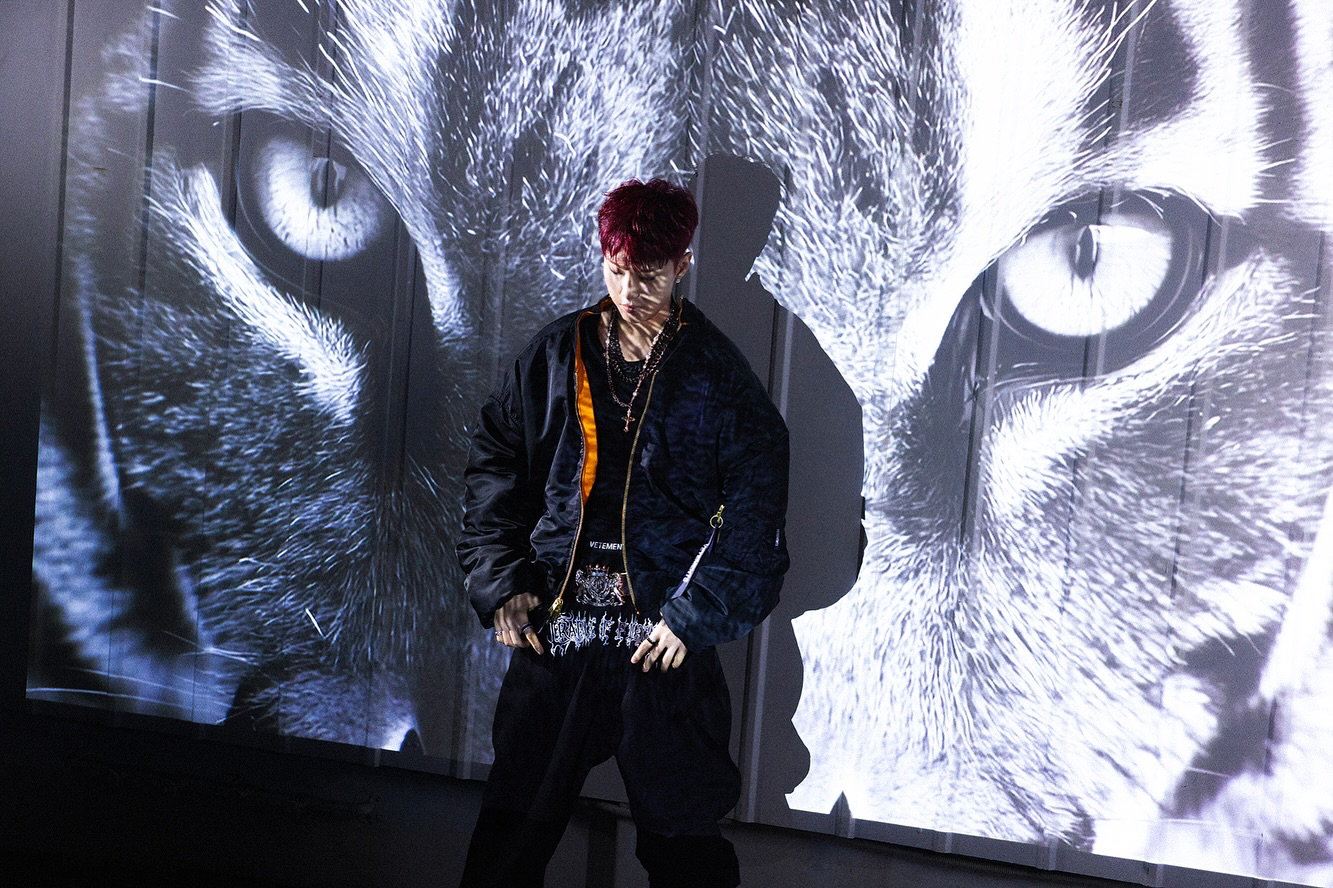 Recent activity shot of Hoshi (SEVENTEEN)