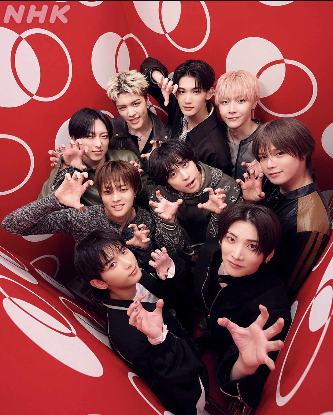 Behind-the-scenes cut of K (&TEAM)