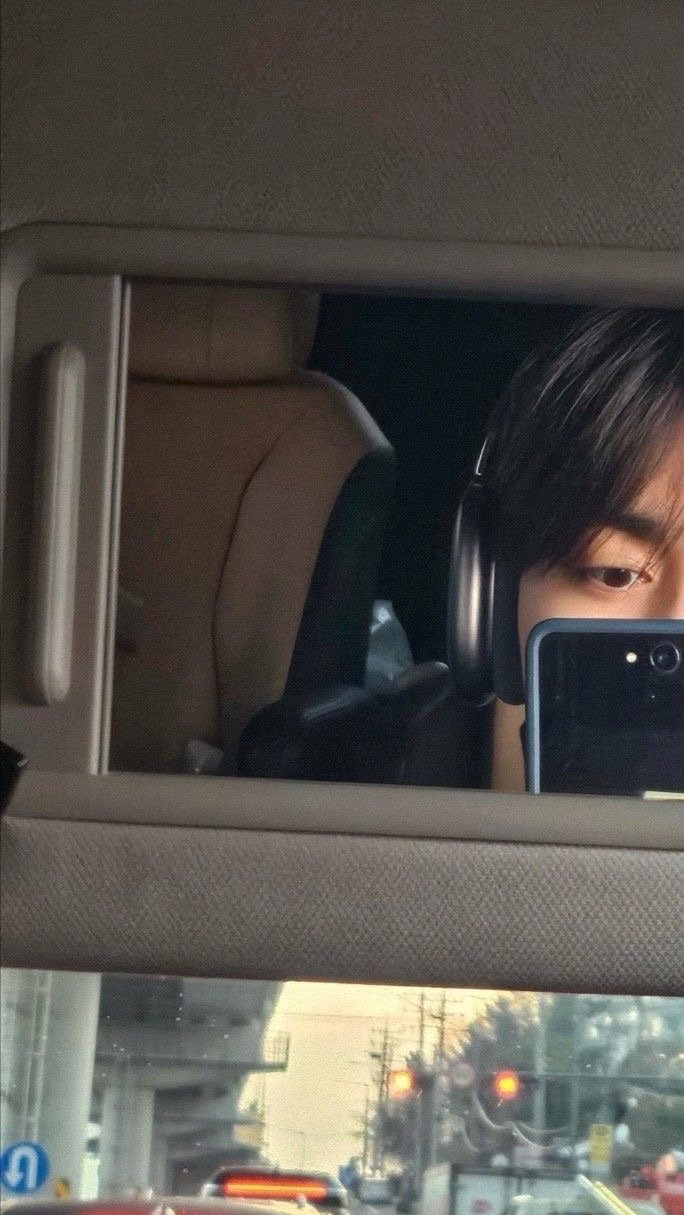 Today's most popular wallpaper in the S.Coups (SEVENTEEN) community