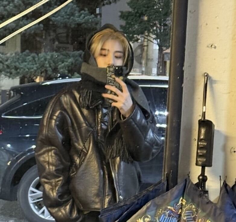 A moment captured by Leehan (BOYNEXTDOOR)'s fan