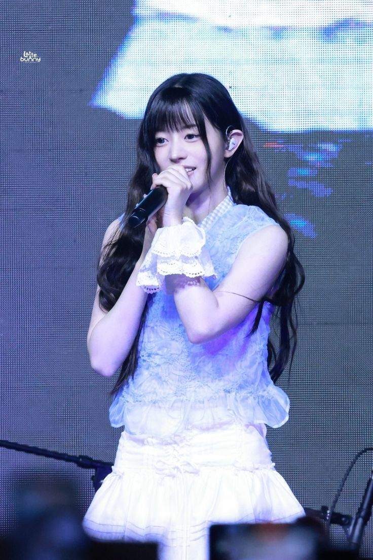 A moment captured by Minju (ILLIT)'s fan