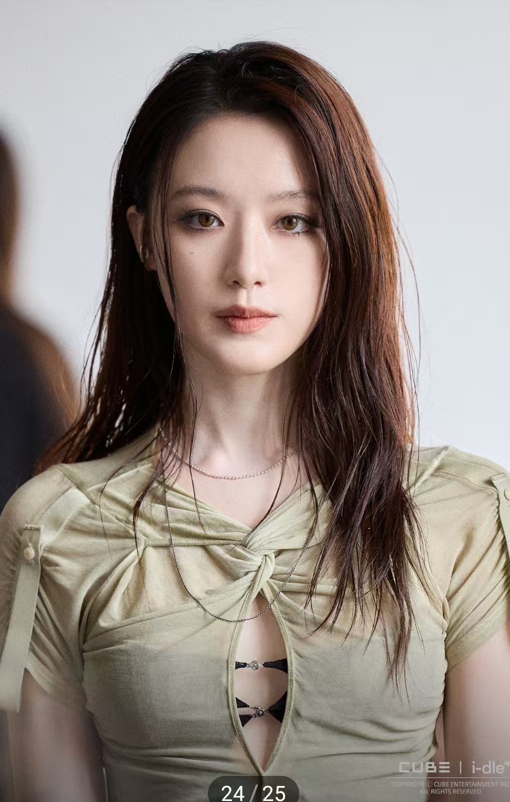 Latest photo of Shuhua (i-dle)