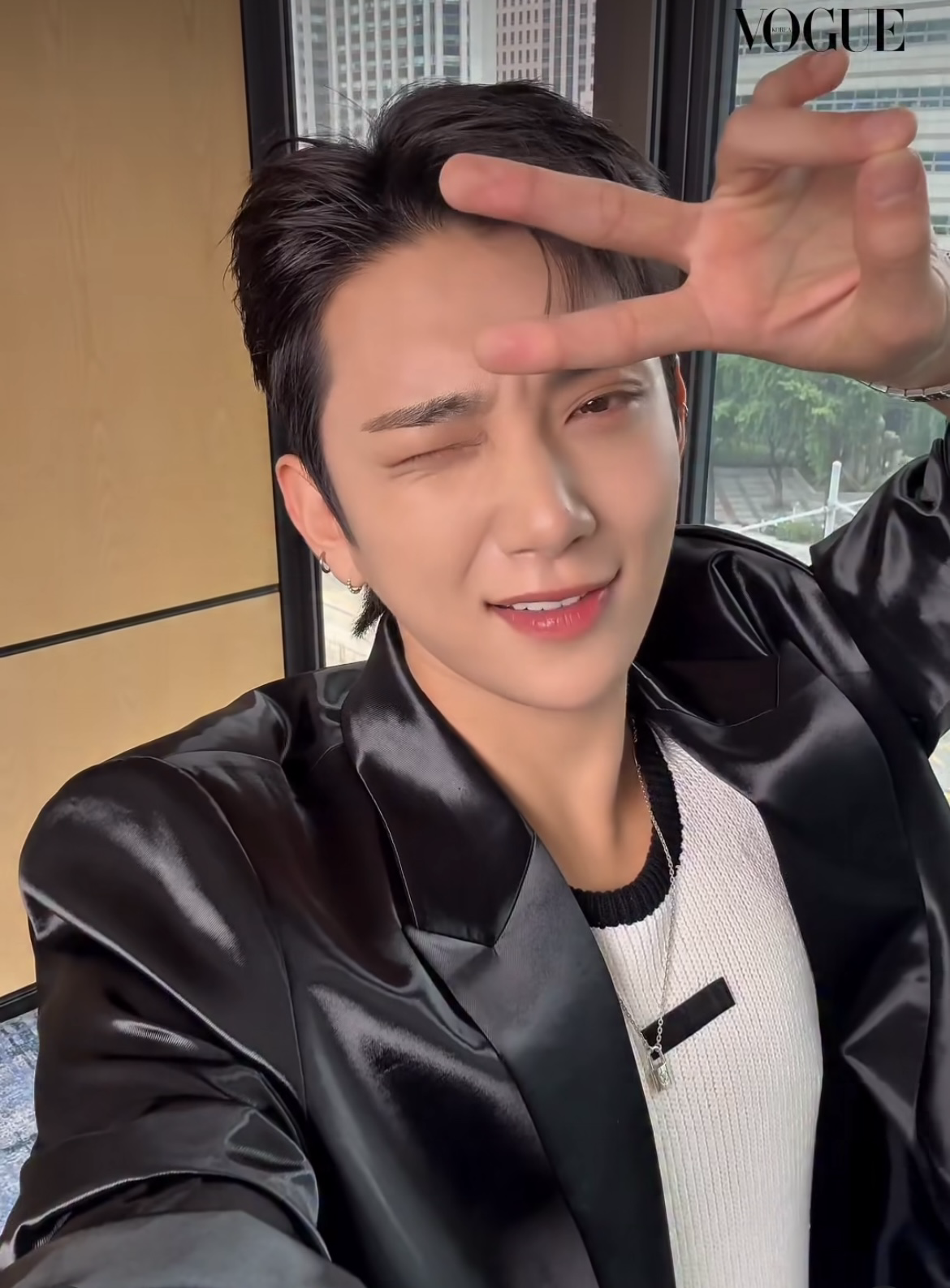 Latest photo of Joshua (SEVENTEEN)