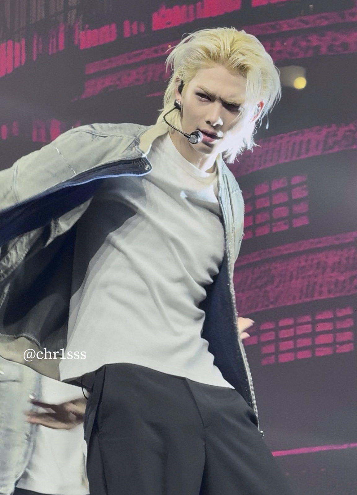 ニキ (ENHYPEN)の舞台裏ショット